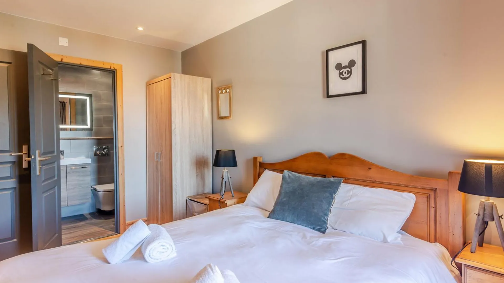 Superbe Duplex T5 Renove, 10 Pers, Garage, A 2 Pas Du Centre De Morzine - Fr-1-754-29 Apartment 0*,  France