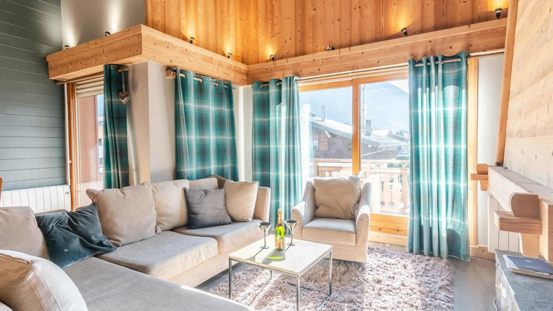Superbe Duplex T5 Renove, 10 Pers, Garage, A 2 Pas Du Centre De Morzine - Fr-1-754-29 Apartment