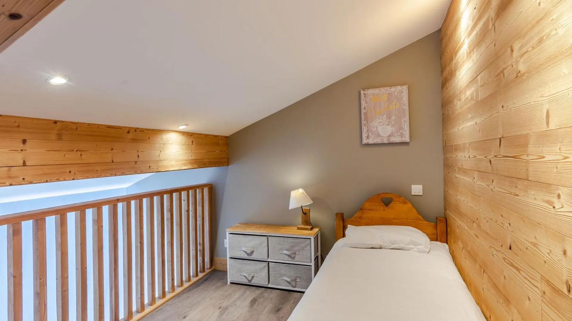 Superbe Duplex T5 Renove, 10 Pers, Garage, A 2 Pas Du Centre De Morzine - Fr-1-754-29 Apartment France