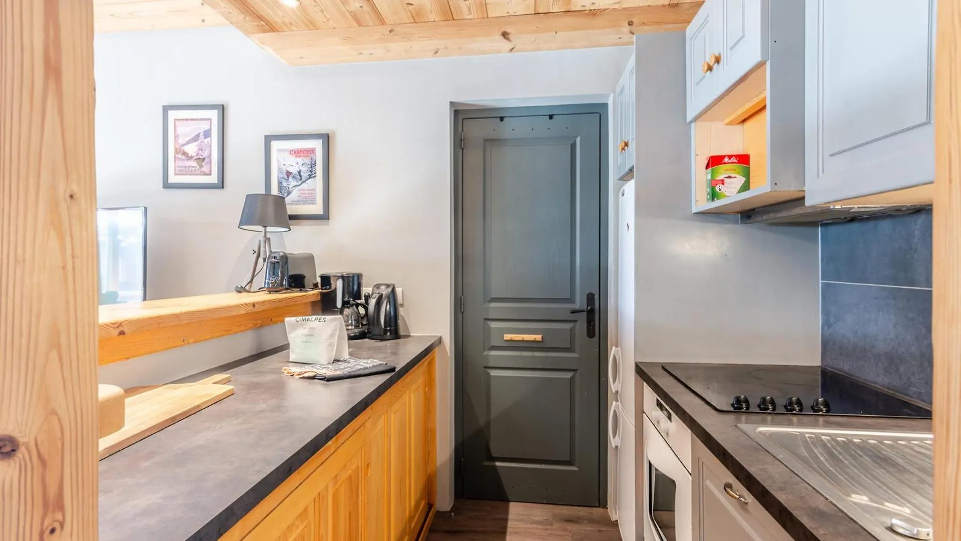 Superbe Duplex T5 Renove, 10 Pers, Garage, A 2 Pas Du Centre De Morzine - Fr-1-754-29 Apartment 0*,  France